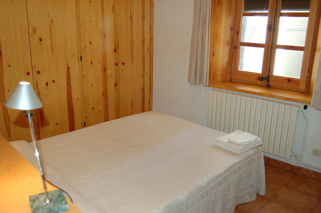 Apartaments Vall Ferrera Areu Quarto foto